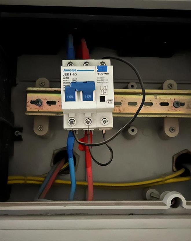 如果不提前注意装修完大概会后悔澳门新葡京厨房装修攻略!这些坑(图5) 如果不提前注意装修完大概会后悔澳门新葡京厨房装修攻略!这些坑(图5)